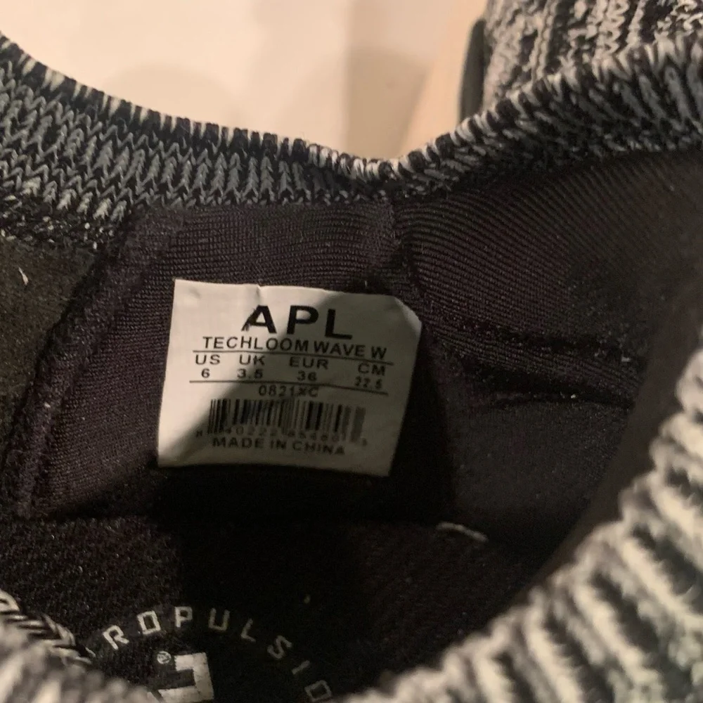 APL TechLoom Wave Women’s Running Sneaker Gray Black White Heathered